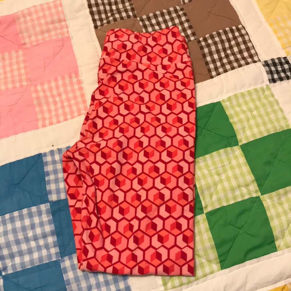 Lularoe Valentine's leggings